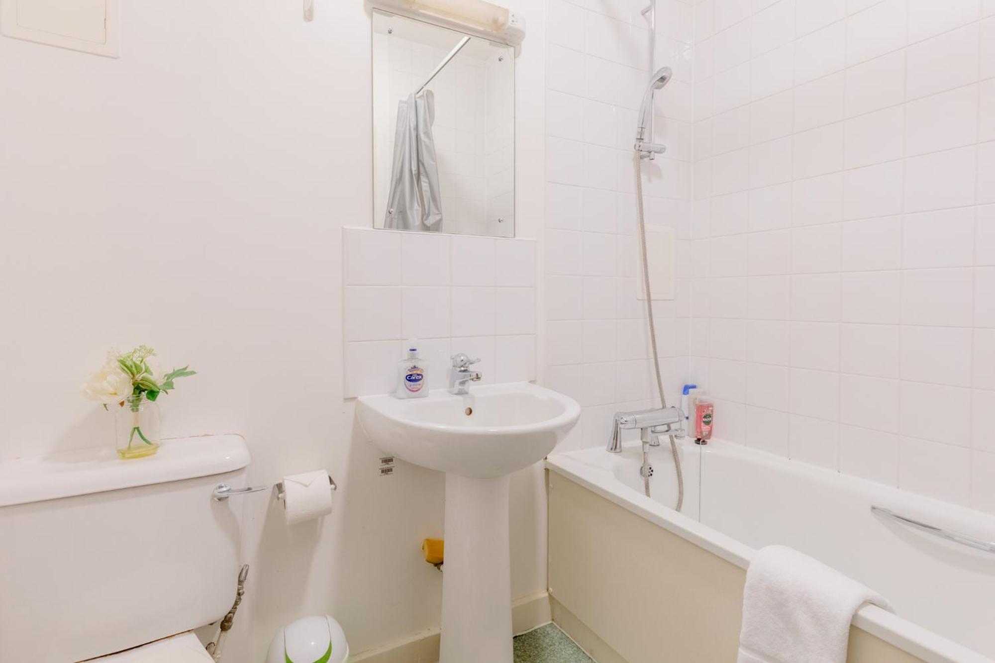 Charming 1bd Flat In A Victorian Chocolate Factory * Londra