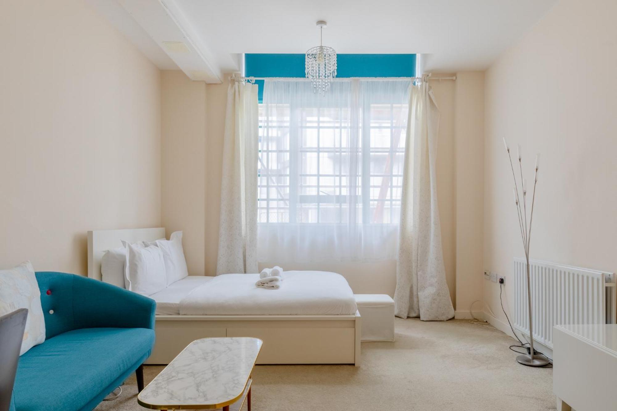 Charming 1bd Flat In A Victorian Chocolate Factory * Londra